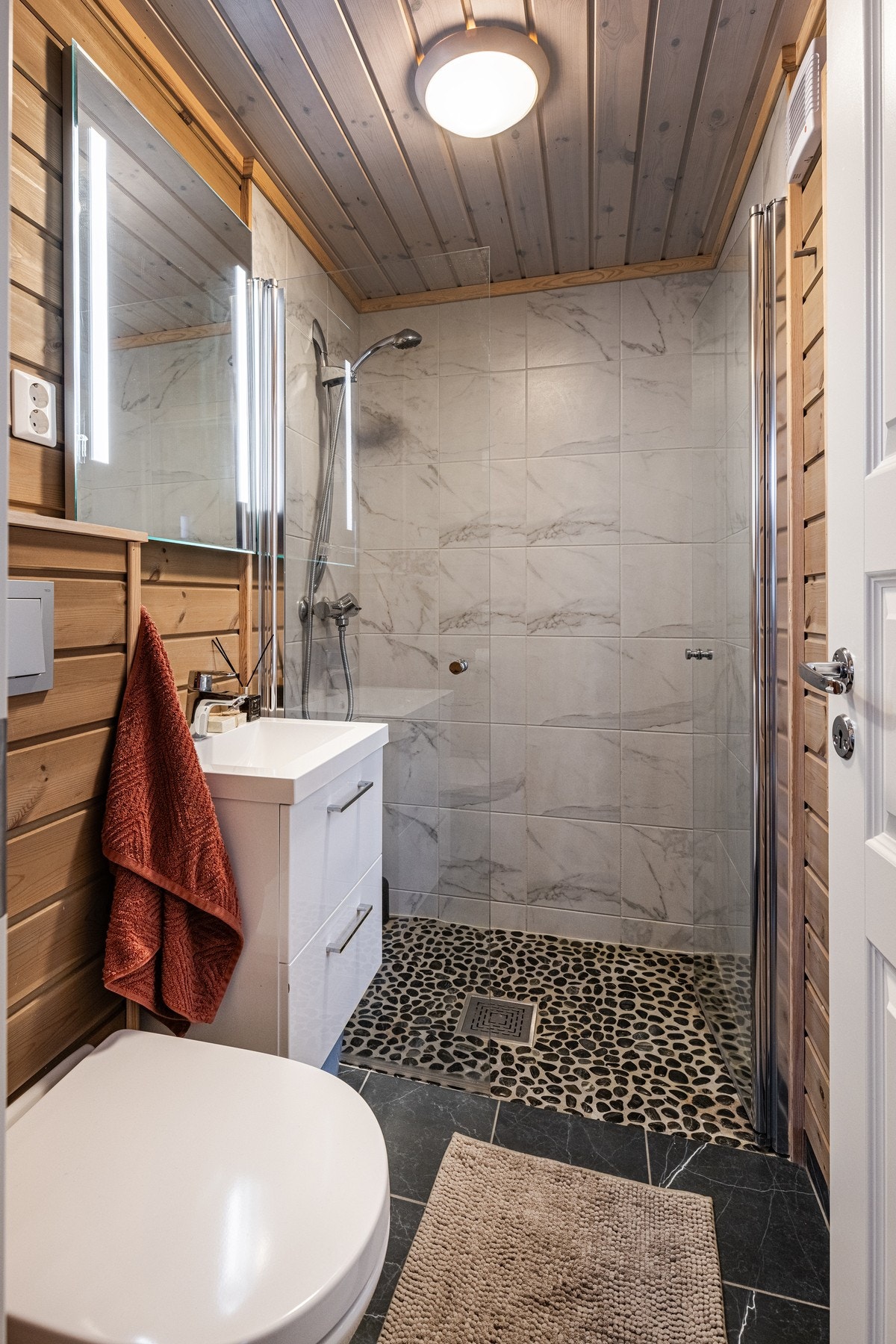 Baderom i annekset. Galleribilde