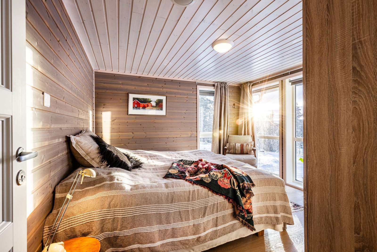 Hovedsoverom med direkte inngang til baderom. Galleribilde