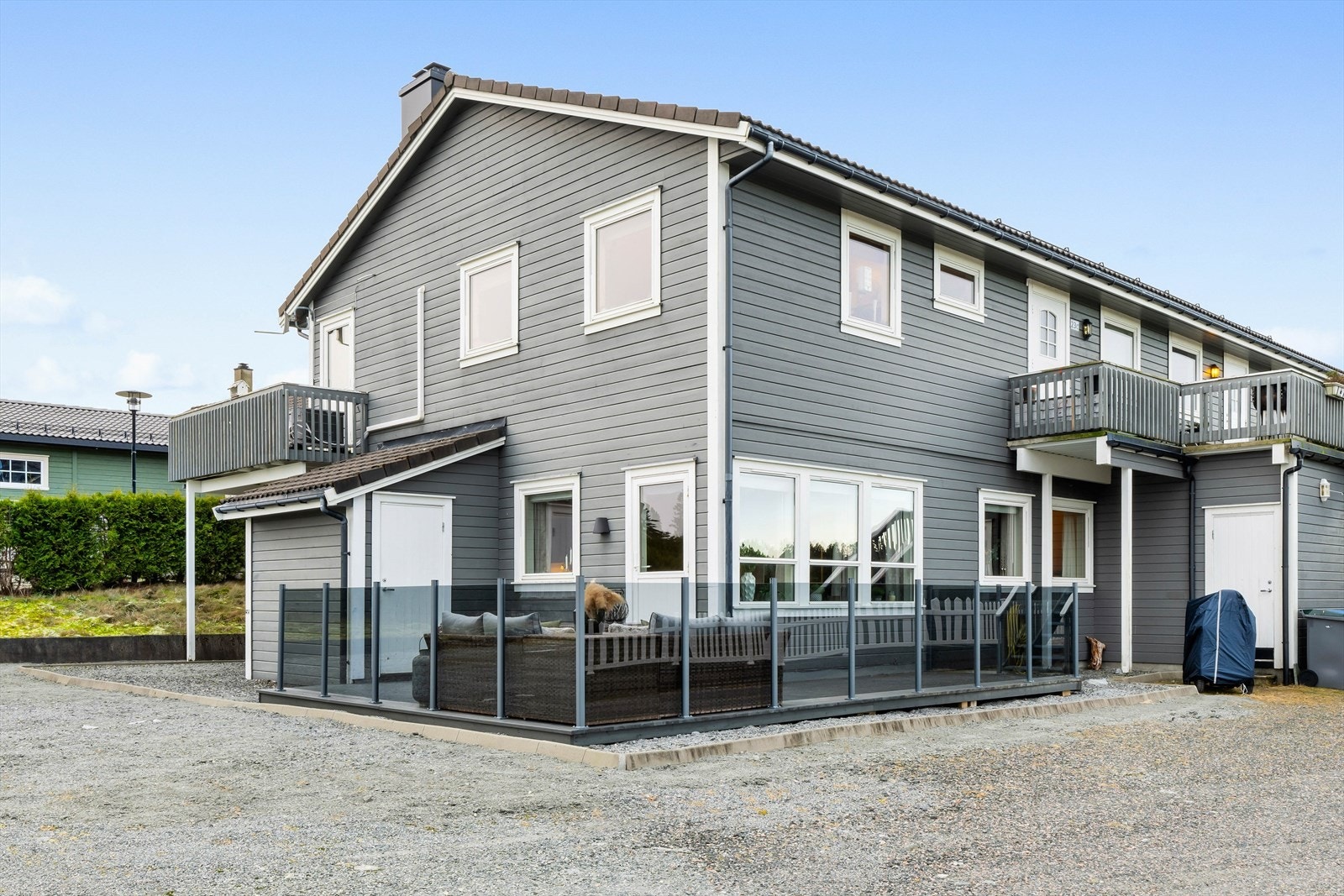 EiendomsMegler 1 v/Merete Seim har gleden av å presentere Solhaugen 23D (Fotograf Mats Lie) Galleribilde