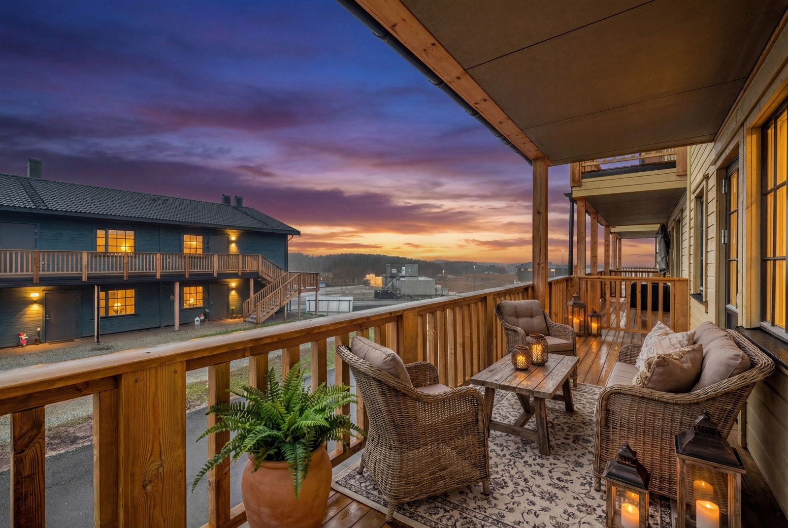 Balkong skumring dm Galleribilde