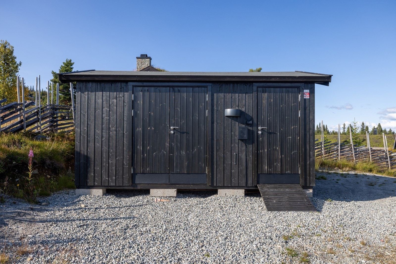 Stor utvendig bod Galleribilde