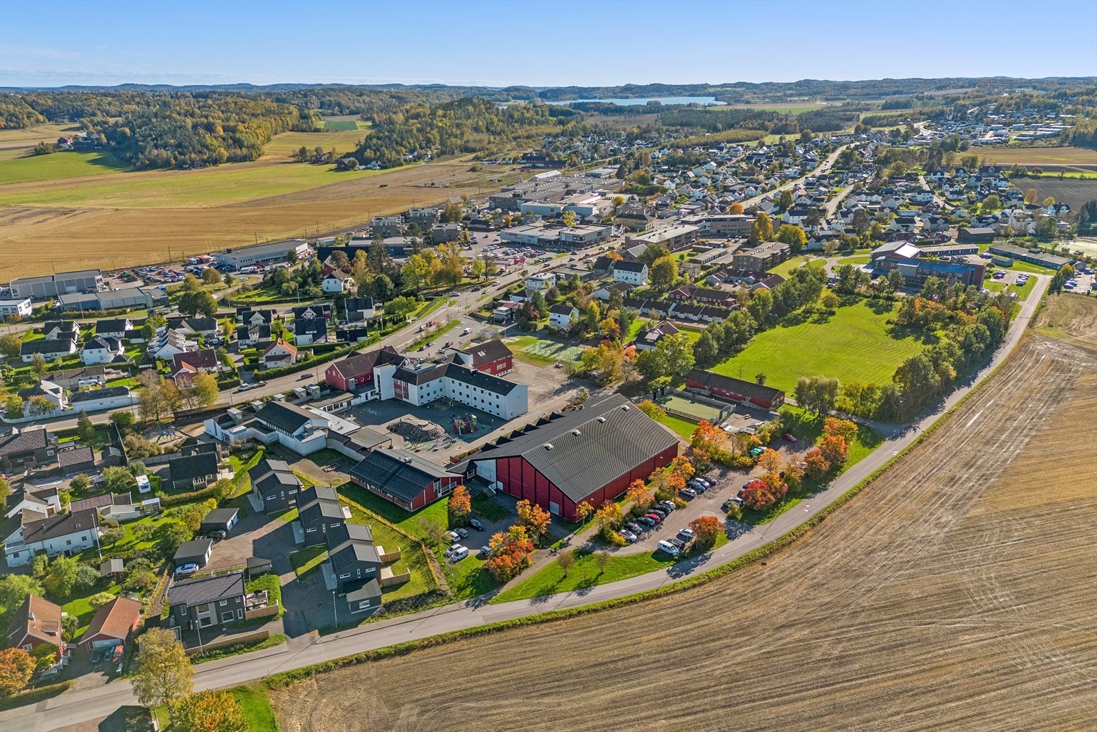 objpict_332705346731413_0.jpg Galleribilde