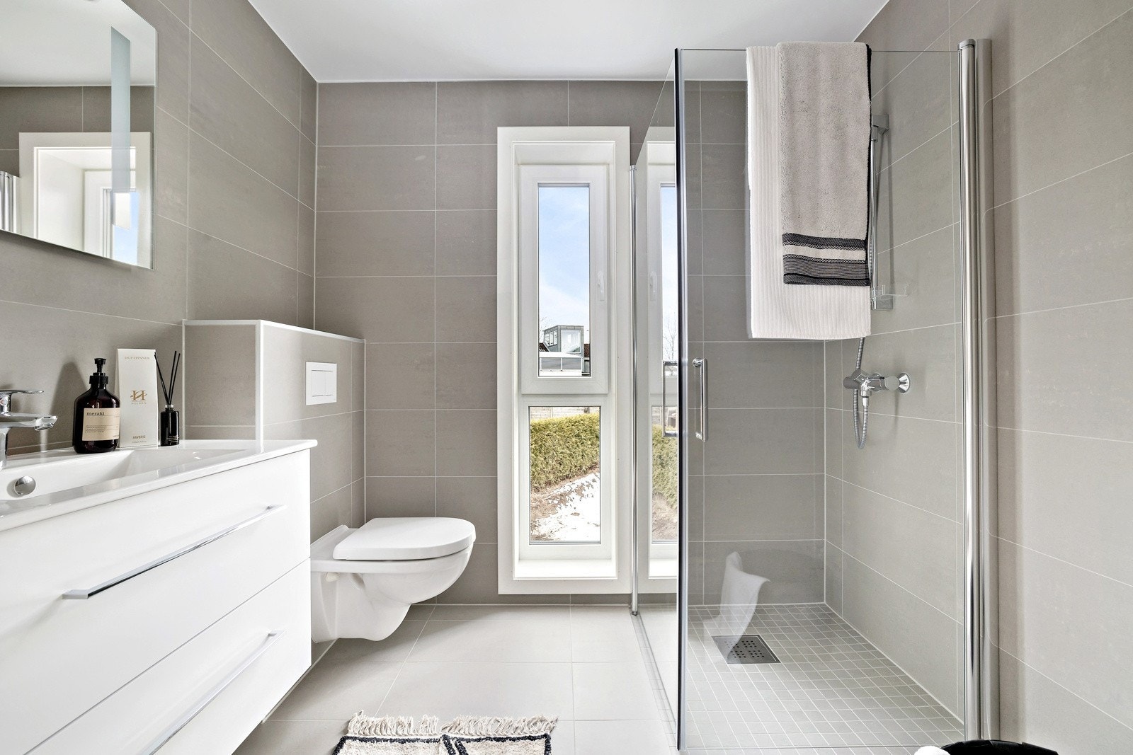 objpict_332705346731298_0.jpg Galleribilde