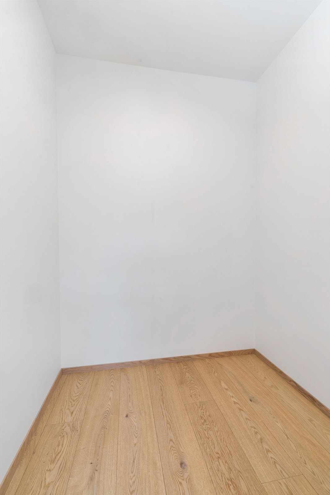 Walk-in garderobe Galleribilde