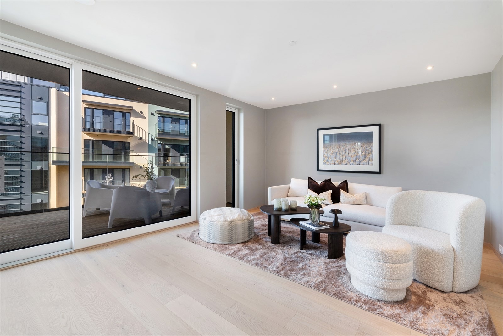 Belysning er oppgradert i leiligheten Galleribilde