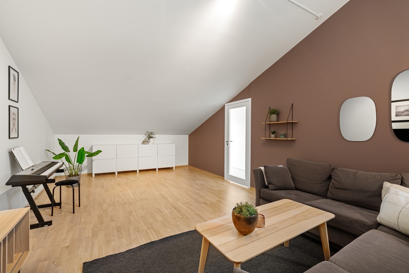 En egen sone for ro, lesing eller filmkvelder. Galleribilde