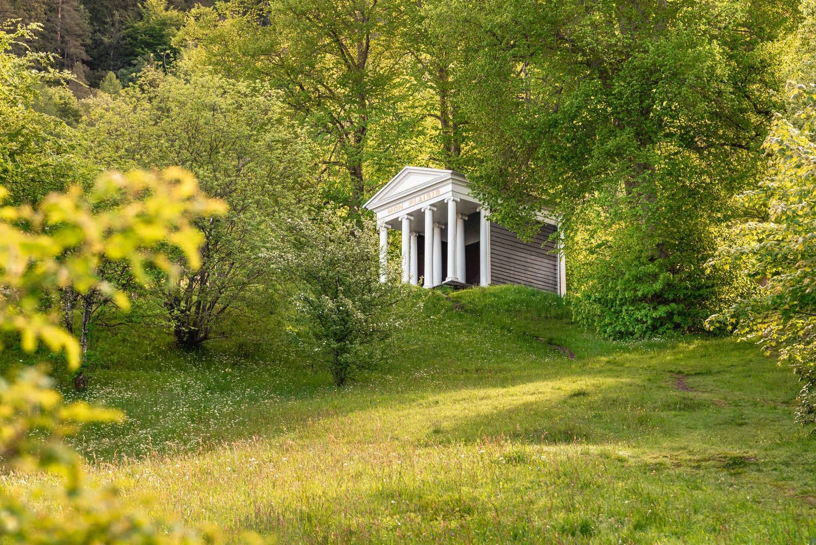 Mon Plasir - et fantastisk utsikts- og møtepunkt hvor du kan nyte flotte omgivelser og natur. Galleribilde