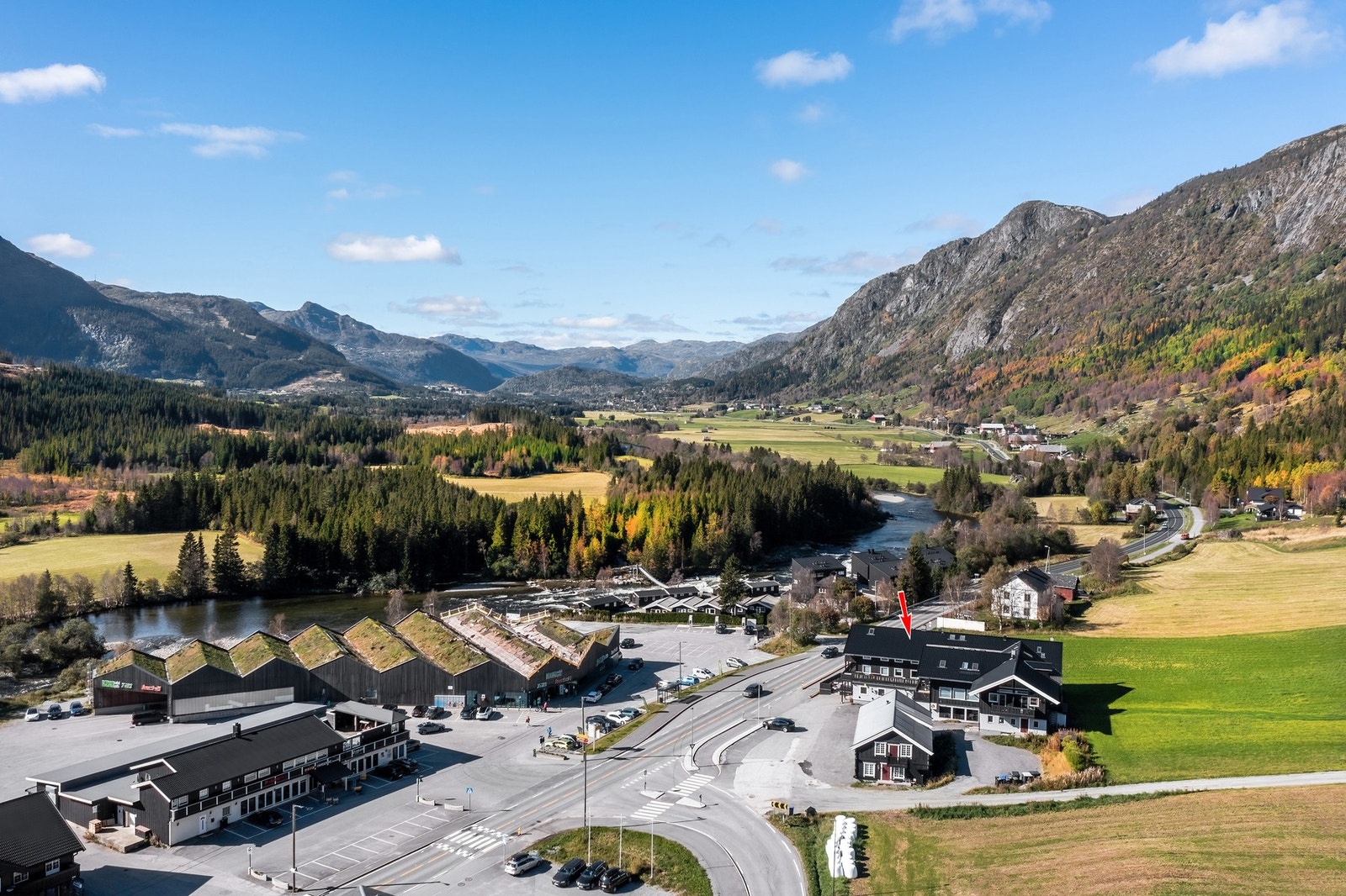 Fossheim er et kjent landemerke i Hemsedal. Galleribilde