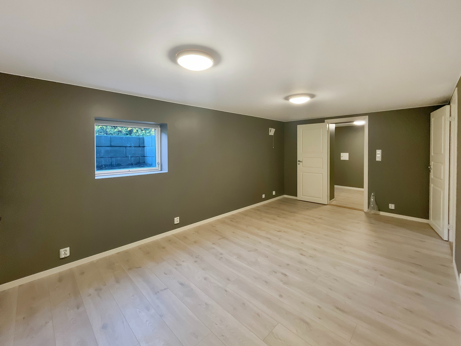 Stue / Kjøkken mot gang Galleribilde