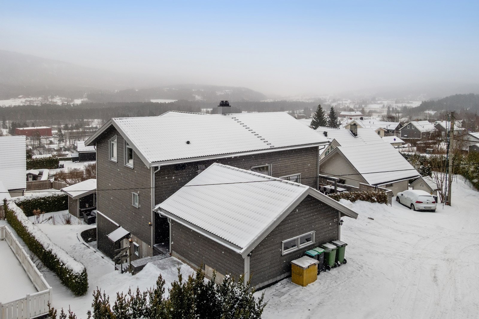 Stasjonsveien 27C og D presenteres av DNB Eiendom ved Dag Kristoffer Helmen. Galleribilde