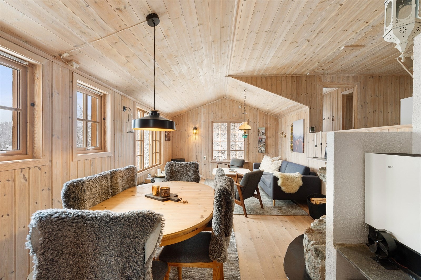 Hytten er innholdsrik og har praktiske løsninger. Galleribilde