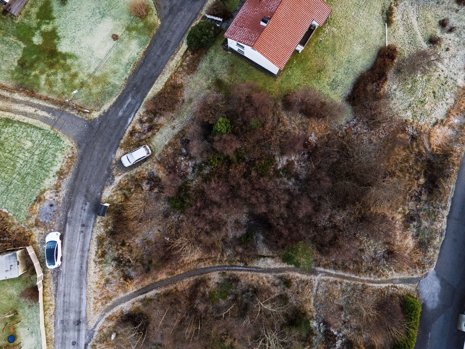 Det avholdes ikke visning på tomten, bud må derfor ha gyldighet på minimum 30 minutter. Galleribilde