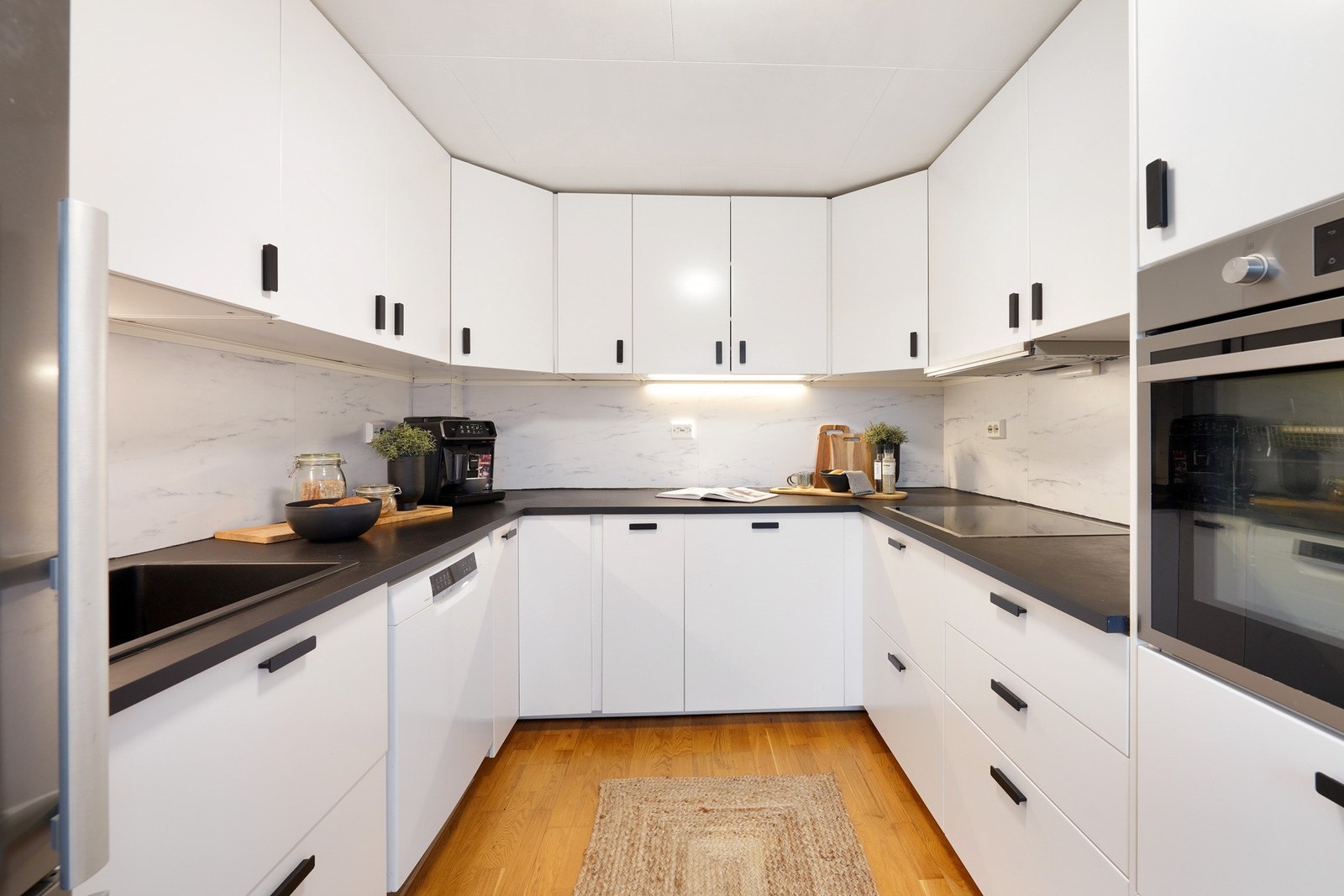 Kjøkken oppgradert i 2023. Galleribilde