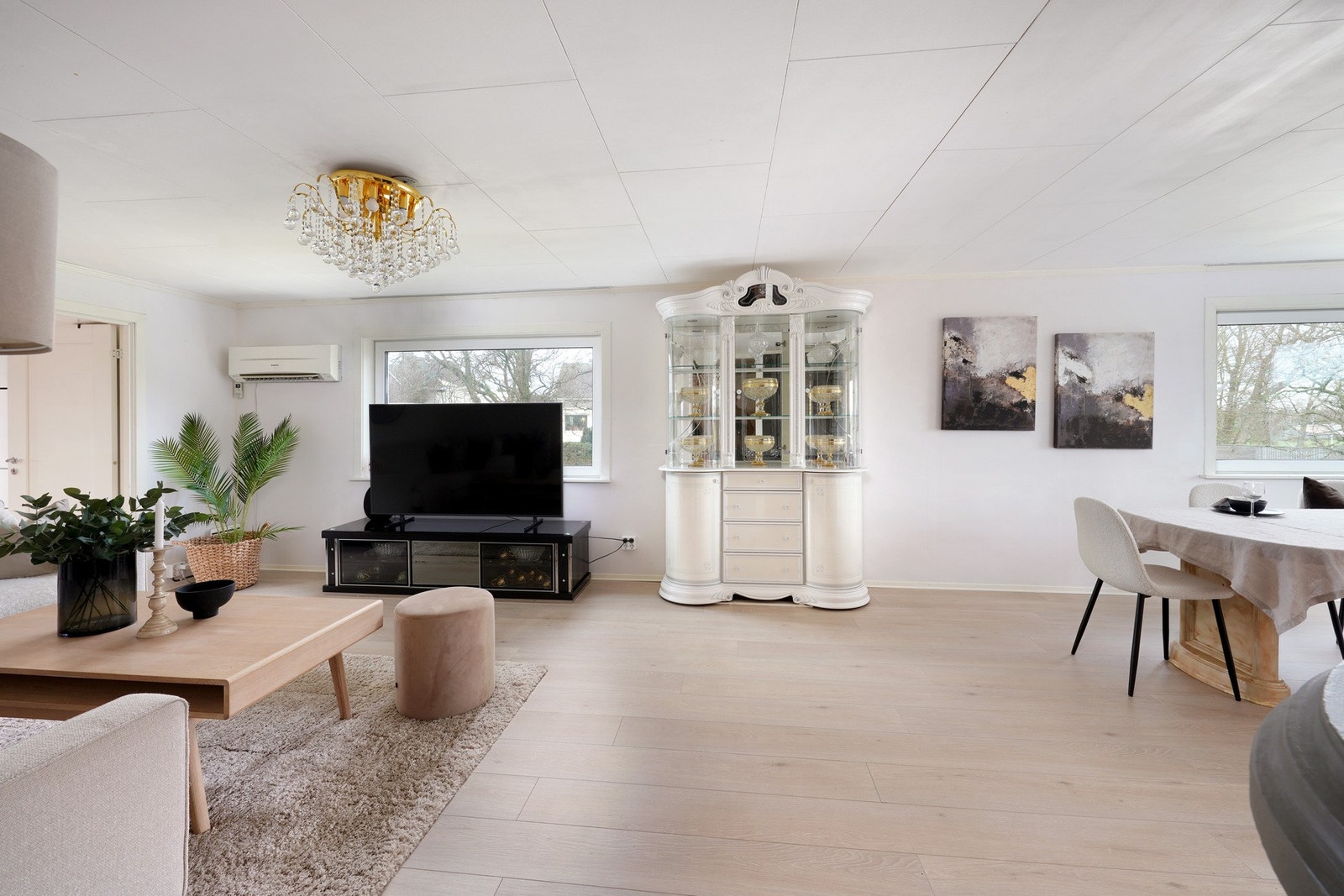 God avstand fra spiseområdet til sofagruppen. Galleribilde