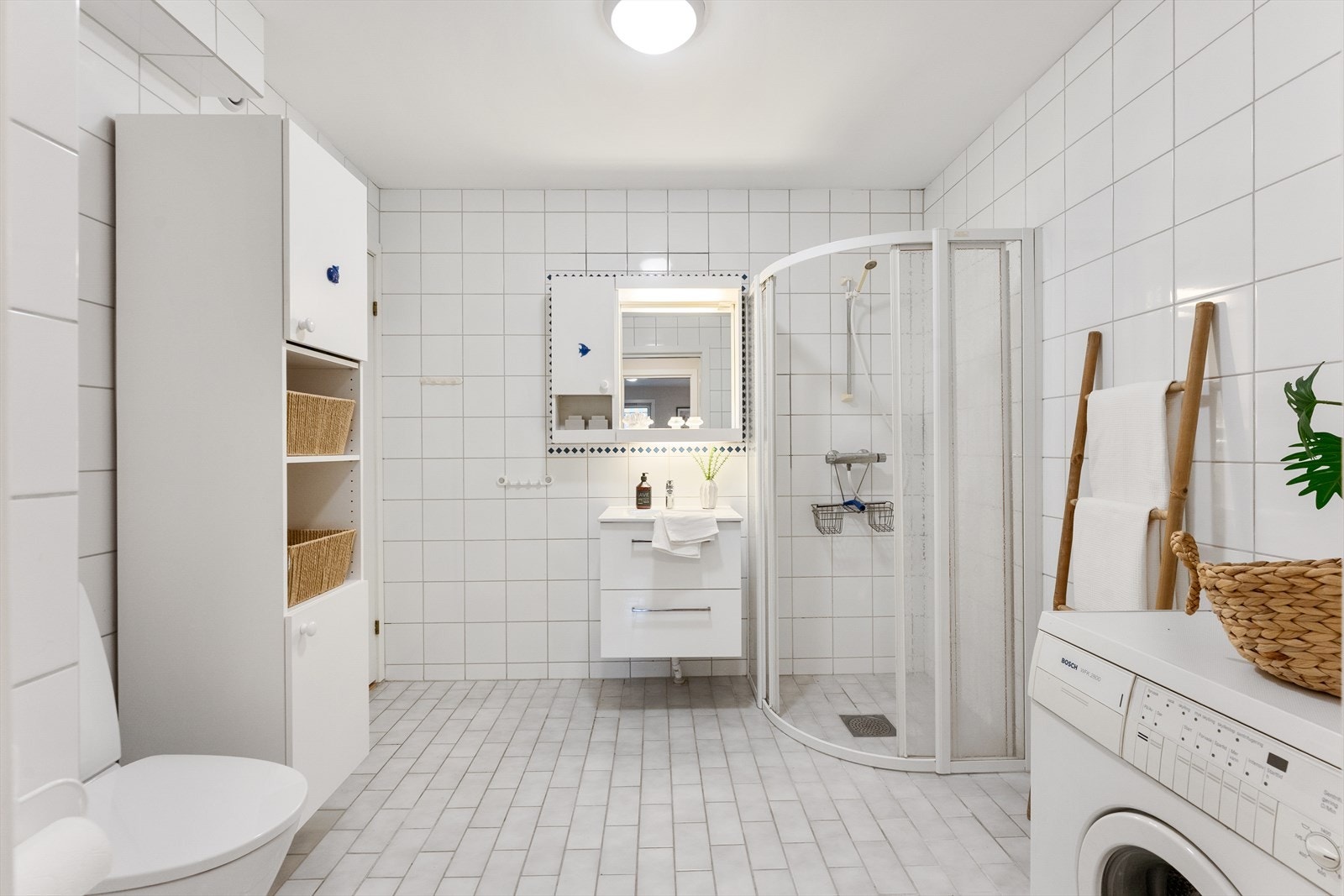 Baderommet har varmekabler i gulvet. Galleribilde