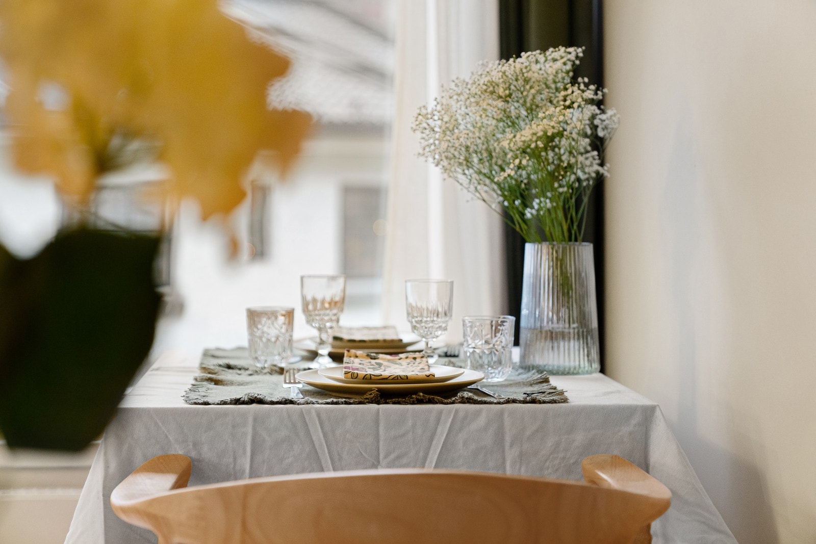 Hele leiligheten vender mot indre gårdsrom. Galleribilde