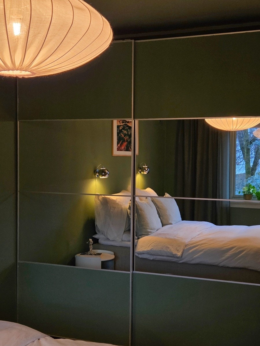 Soverom 1 med mye oppbevaring Galleribilde