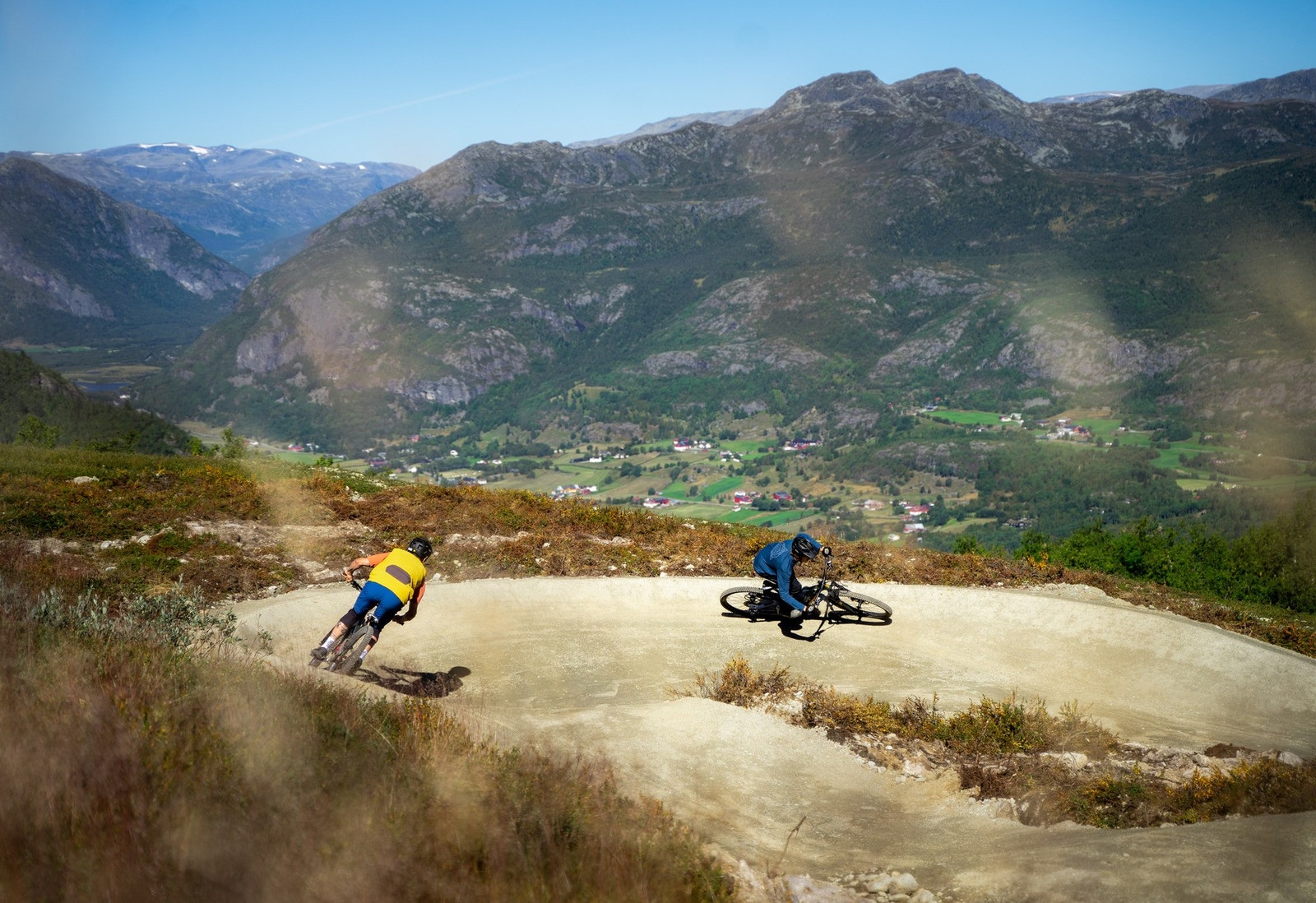 Sykkelmuligheter i skisenteret. Foto Lars Storheim Galleribilde