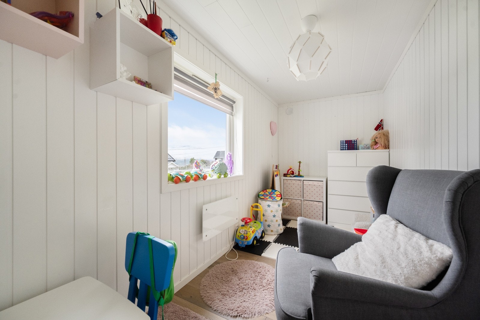 De øvrige soverommene har fleksible bruksmuligheter og egner seg like godt som barnerom, gjesterom eller hjemmekontor. Galleribilde