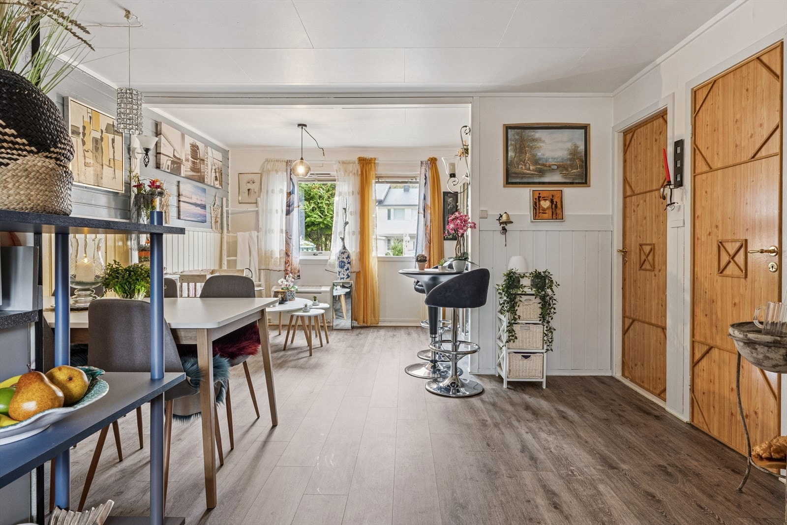 Del av spisestue kan enkelt gjøres om til soverom nr. 4 Galleribilde