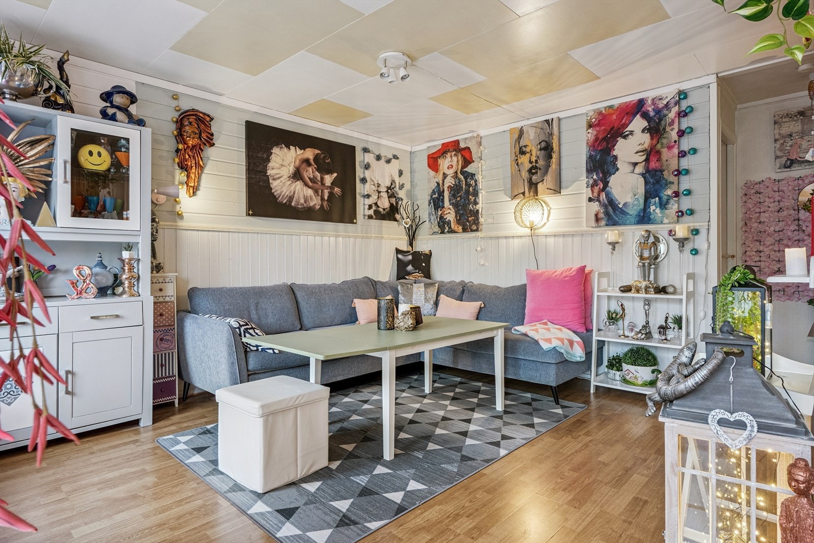 Stue 2.etg. Galleribilde