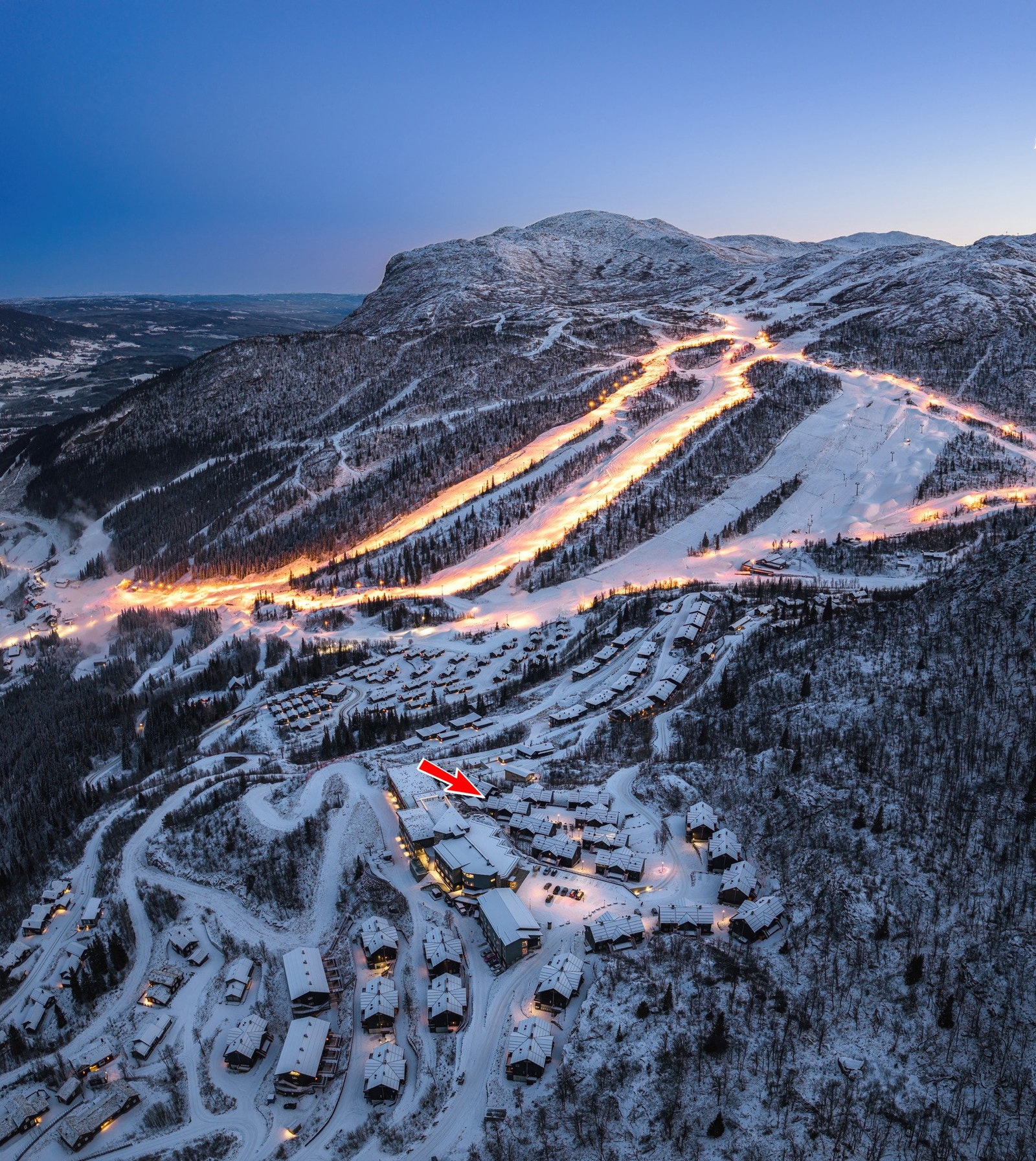 Her bor du i hjertet av Skarsnuten, med alt du trenger innen rekkevidde, samtidig som du kan nyte naturen og fjellro året rundt. Galleribilde
