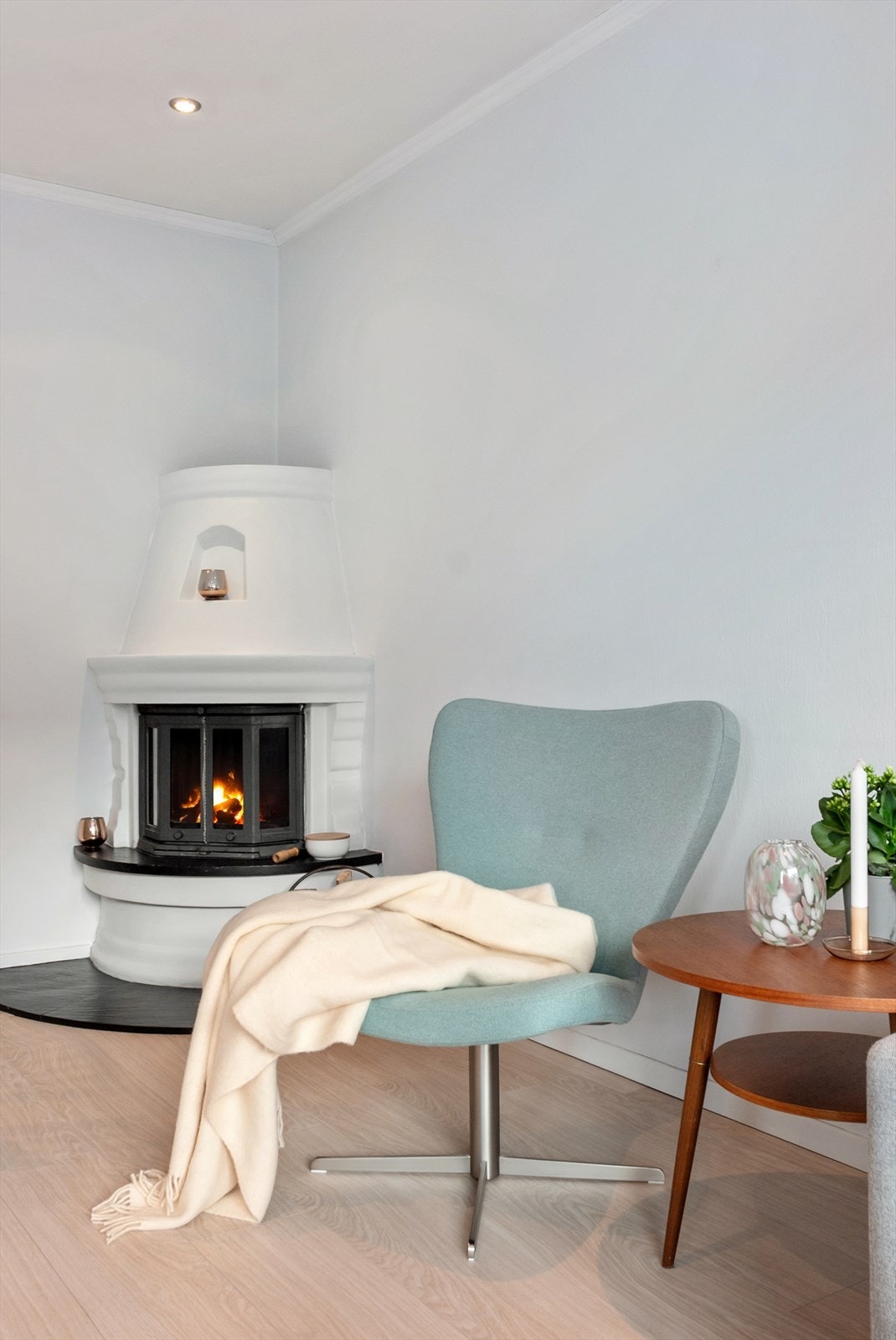 Stuen har en god utforming for å gi plass til møblering etter eget ønske. Galleribilde