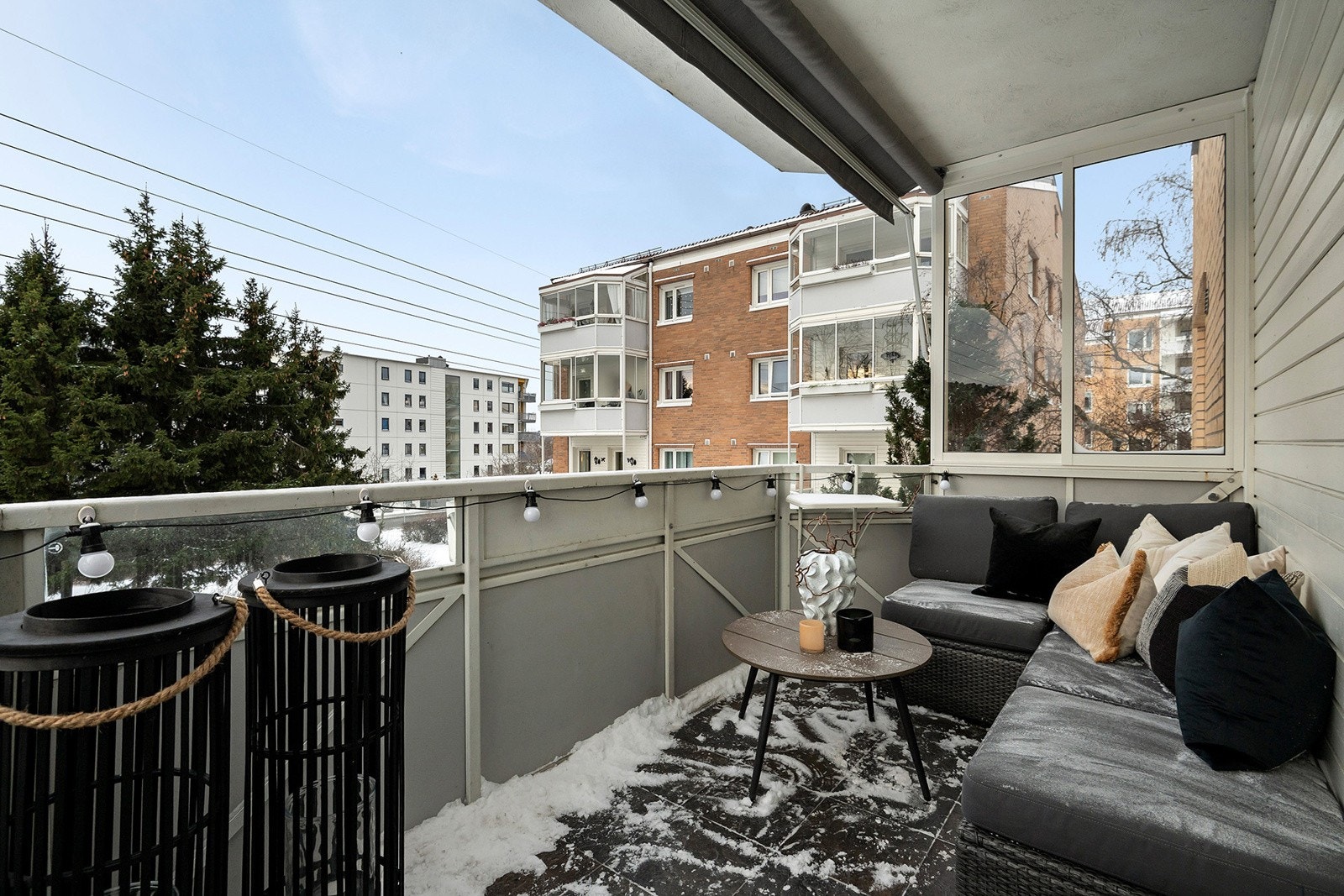 Solrik balkong ca 7 kvm Galleribilde