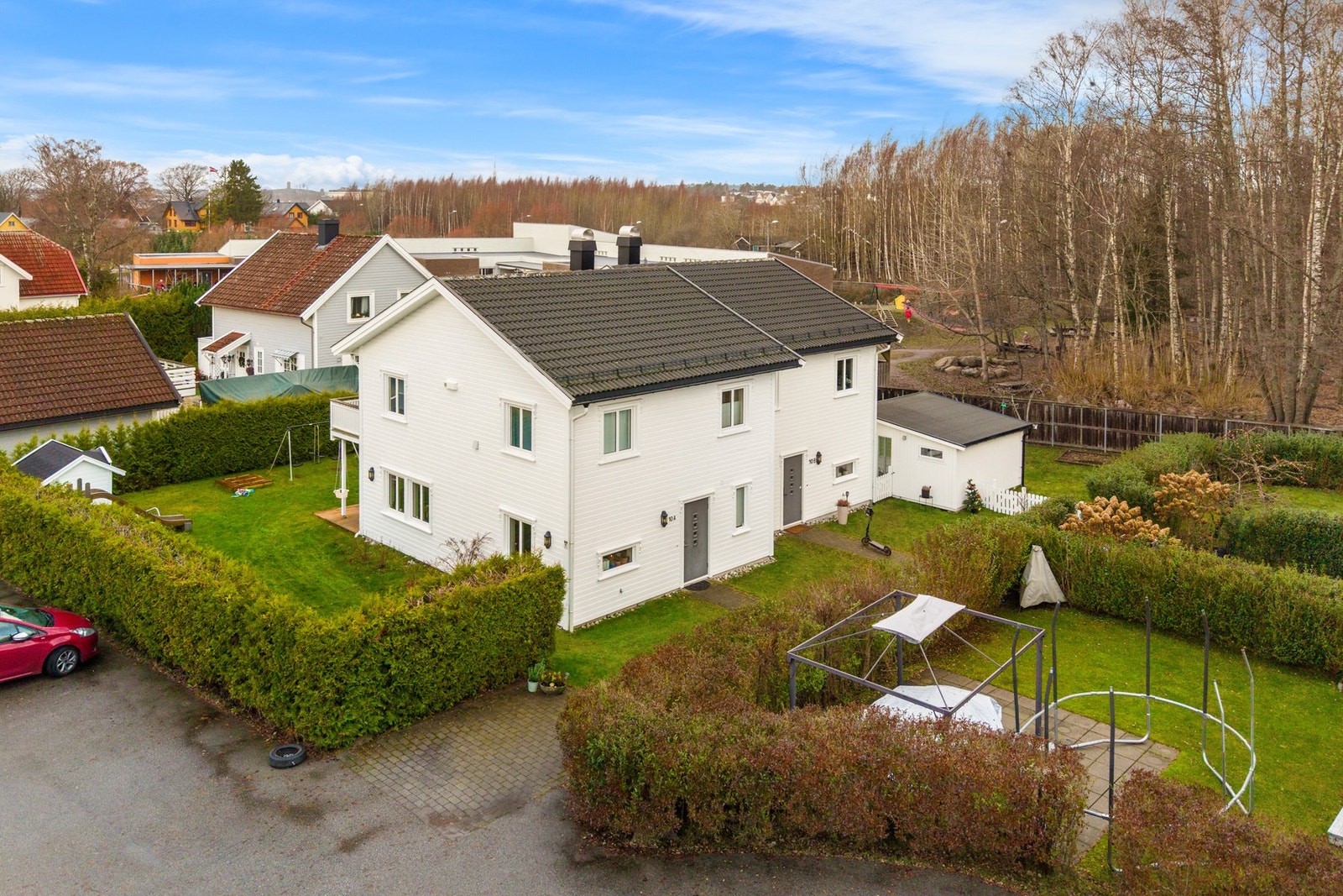 Boligen ligger rolig til på Råel Galleribilde