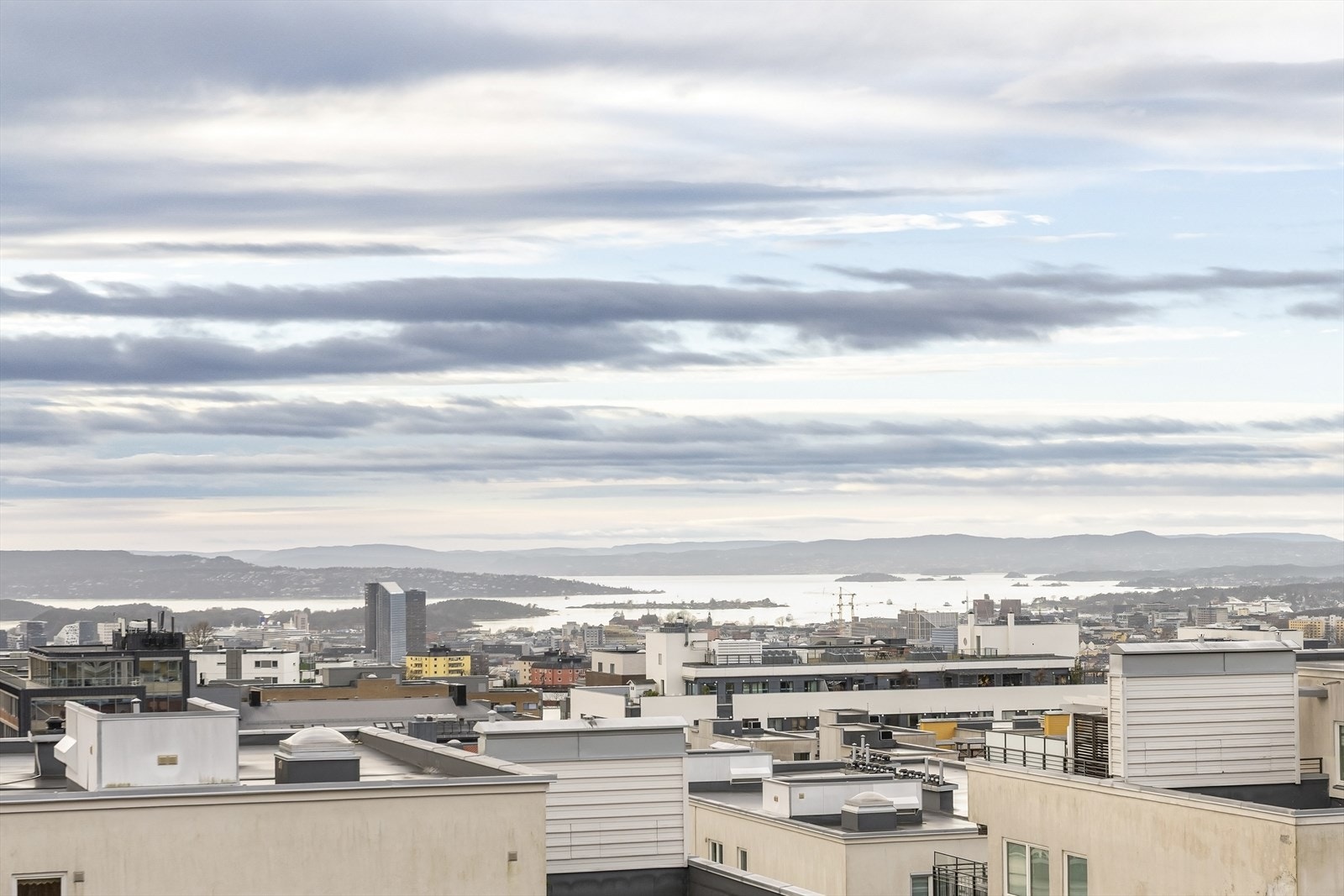 Takterrasse med fantastisk utsikt over Osloby. Galleribilde
