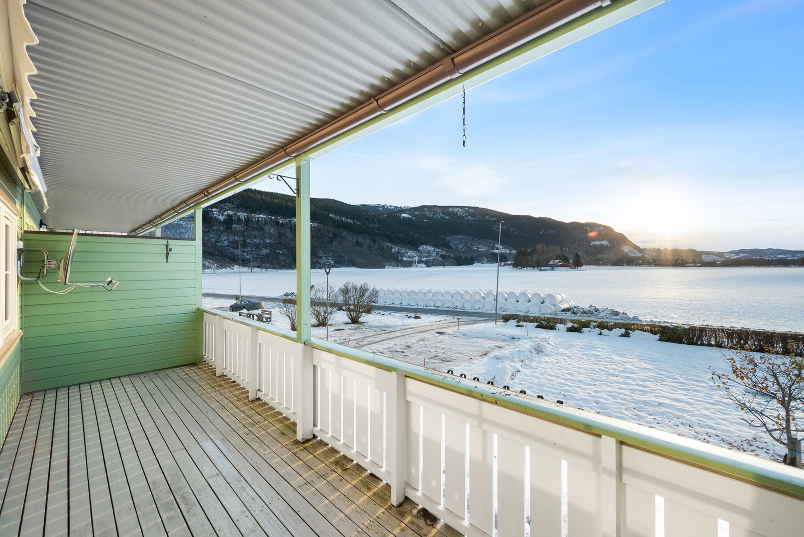 Fine turmuligheter rett utenfor leiligheten. Galleribilde