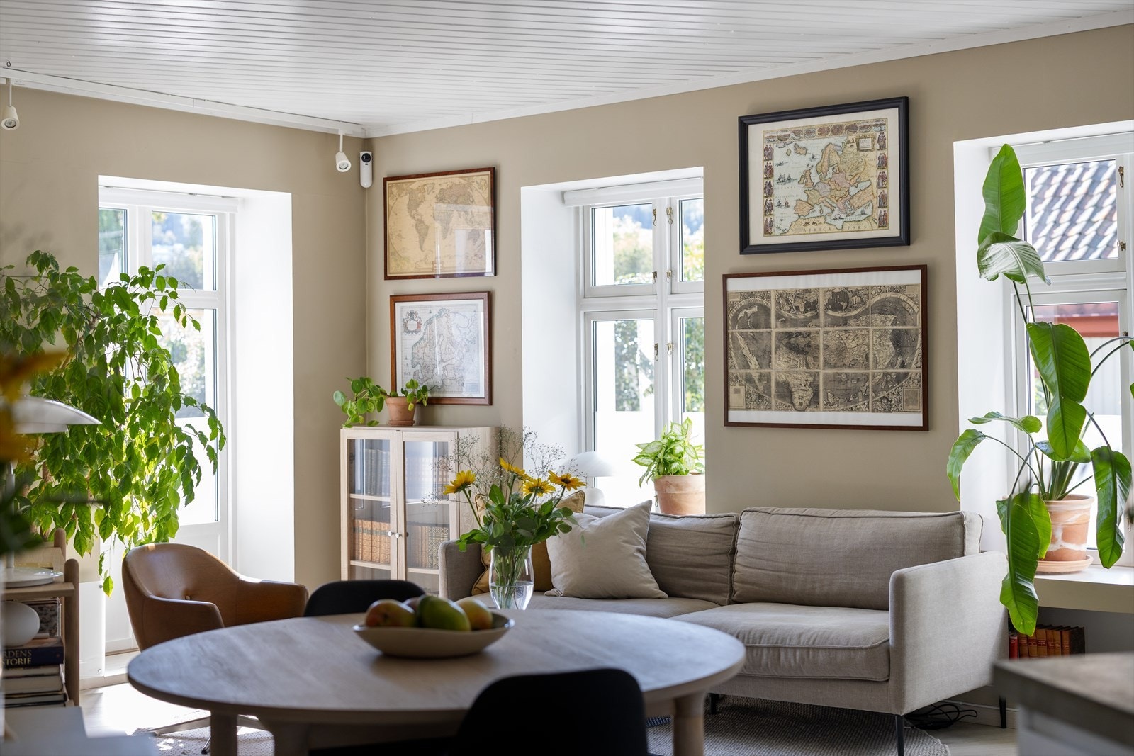 Har du noen spørsmål? Kontakt Samy Sebastian Khadra - (t): 958 20 110 - Nordvik eiendomsmegling Galleribilde