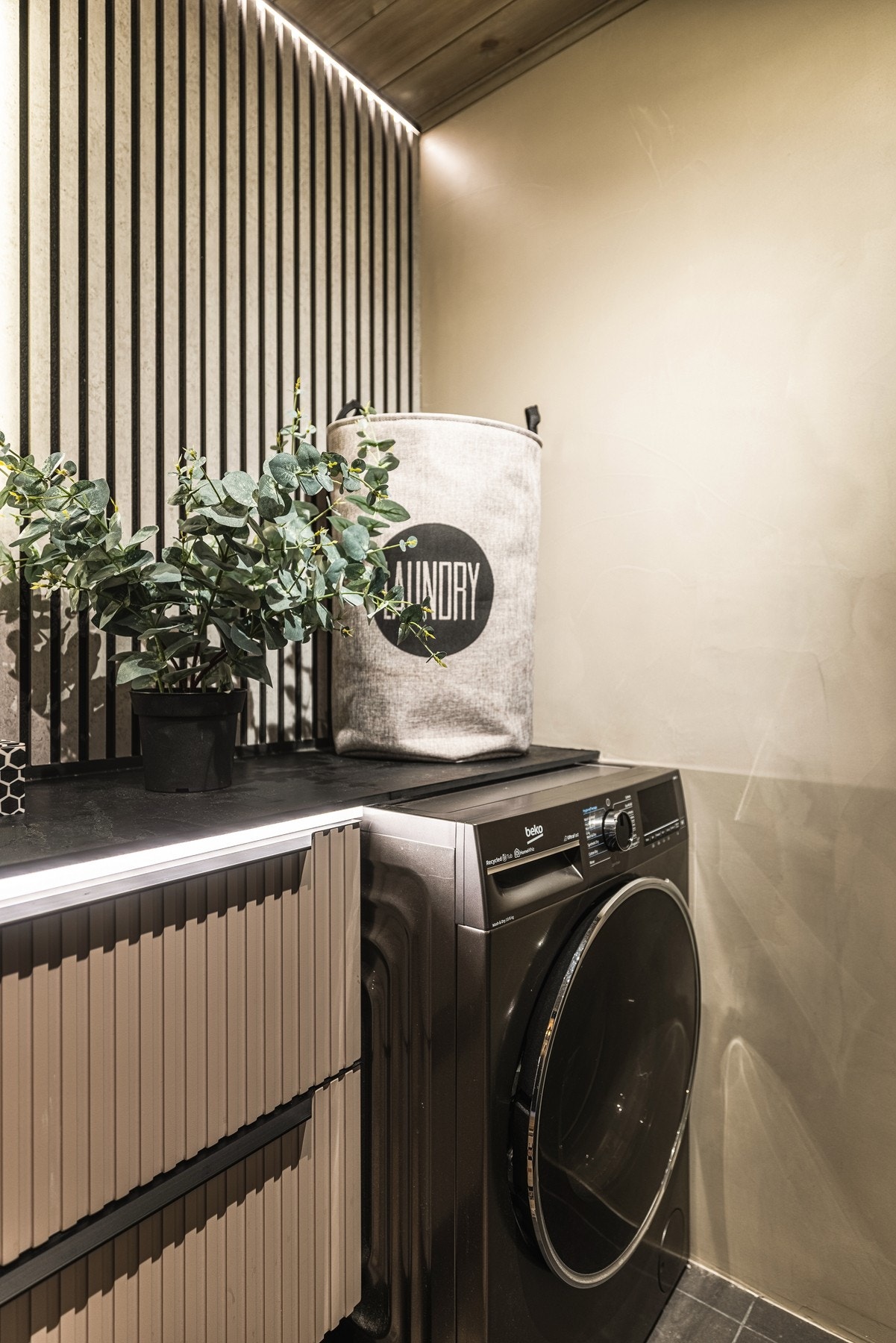 Opplegg for vaskemaskin på baderom. Galleribilde