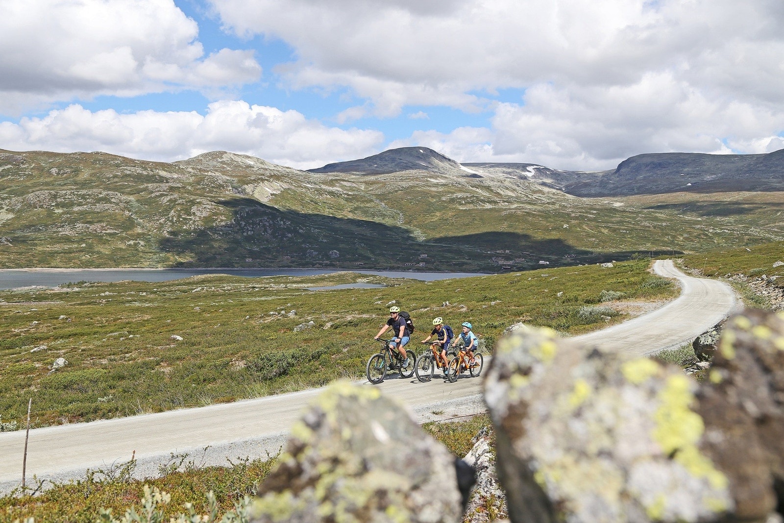 Sykkeltur ved Vavatn, rett ovenfor Solheisen Galleribilde