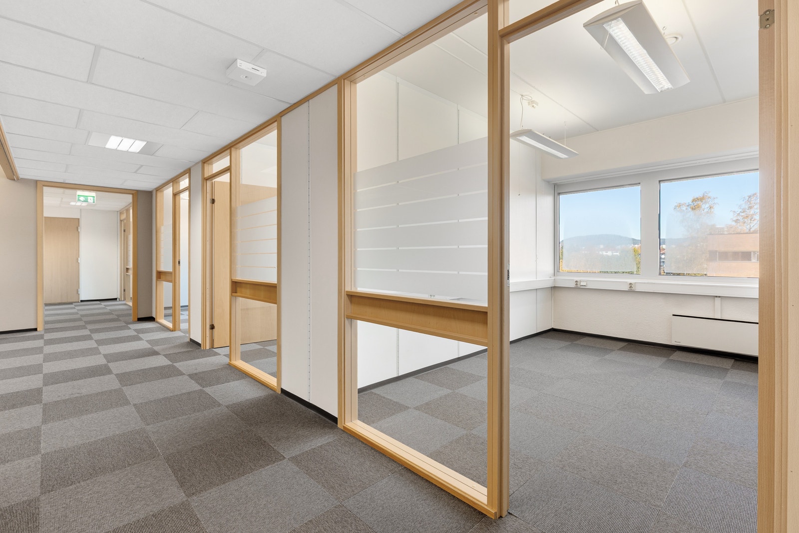 Lyse og fine lokaler med mye potensiale Galleribilde