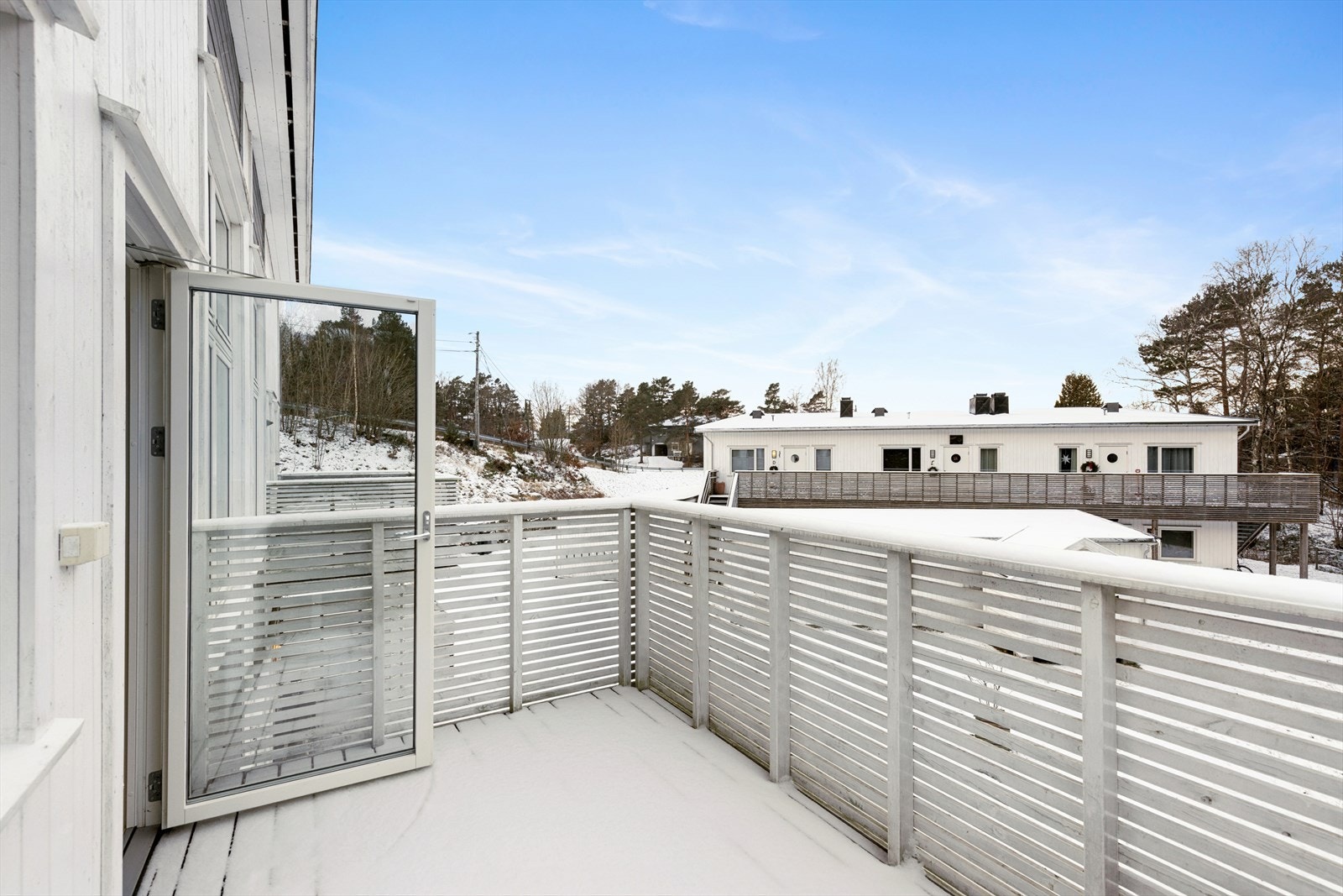 Her er de fint å ta med måltidene ut på fine sommer dager. Galleribilde