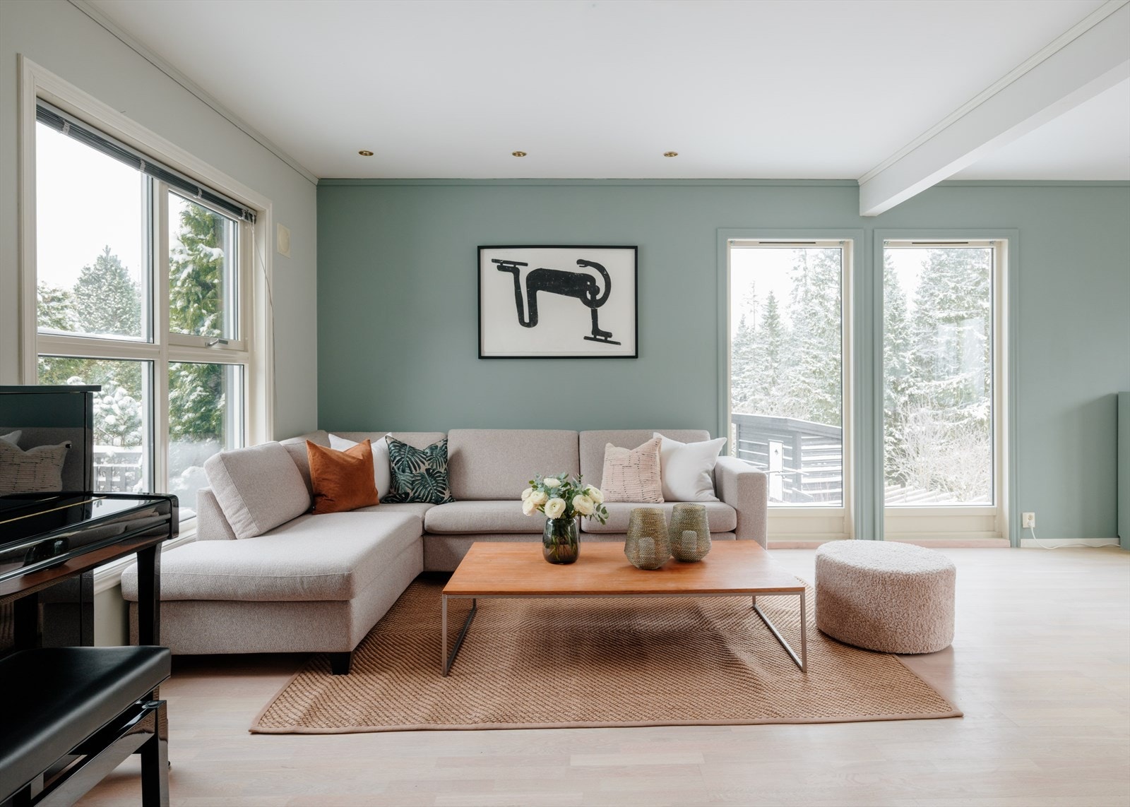 Fredelig og barnevennlig rett ved markagrensen med milevis av tur- og skimuligheter rett utenfor døren Galleribilde