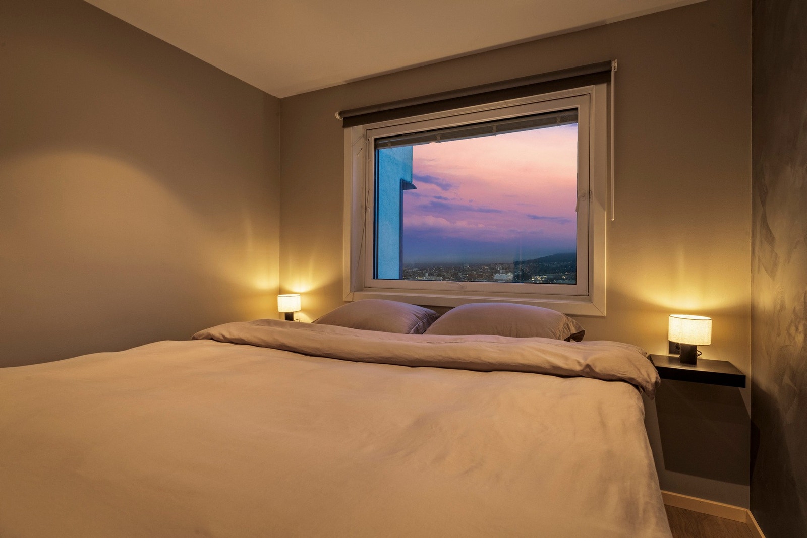 Lun kveldsstemning Galleribilde