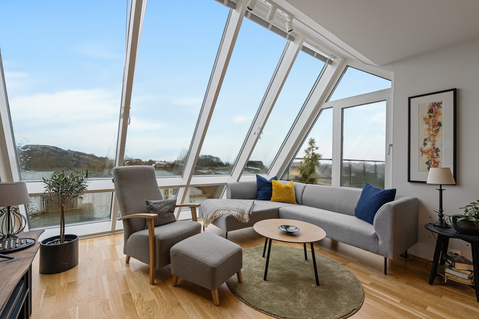 TV-stuen er et hyggelig sted å trekke seg tilbake på kvelden. Galleribilde