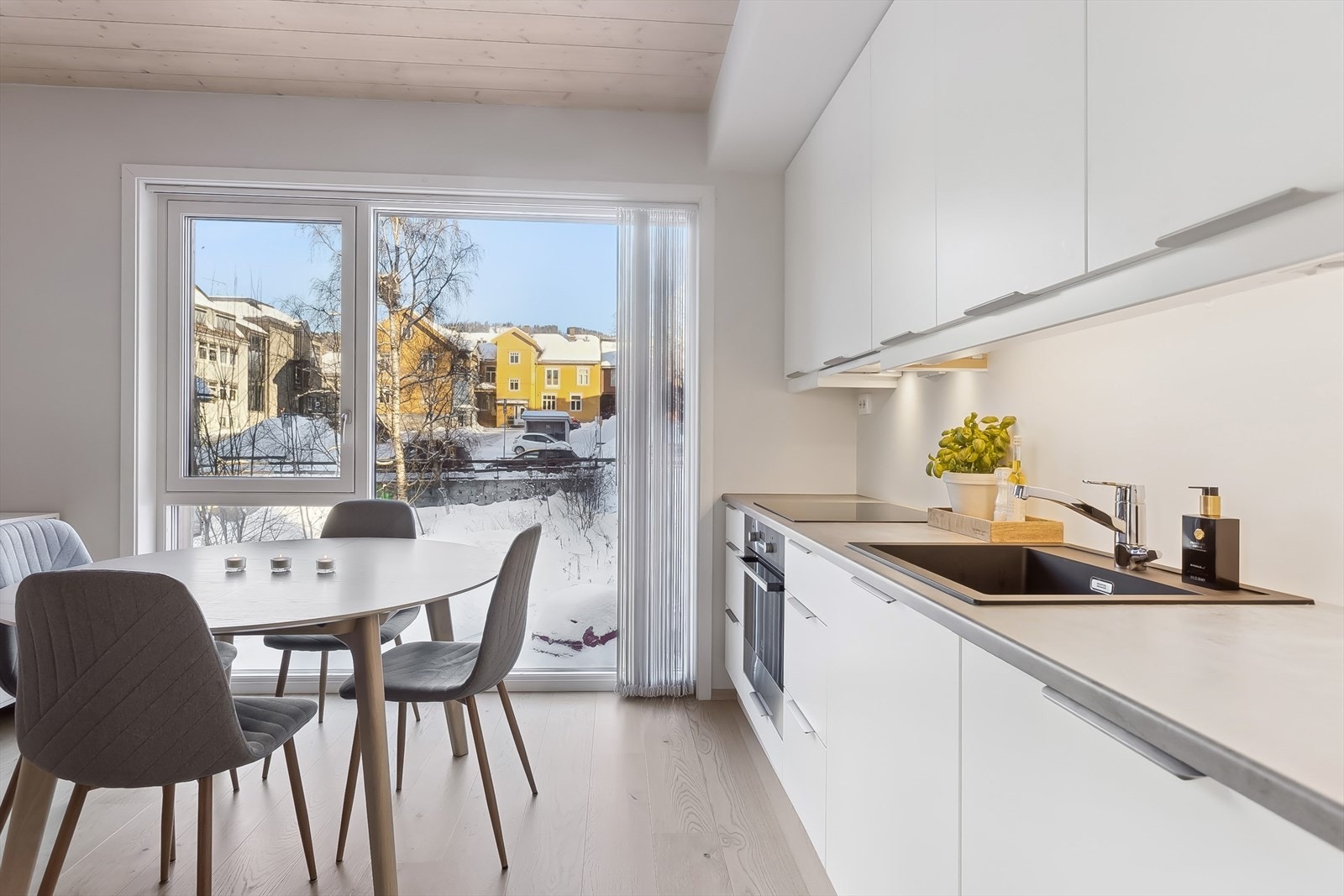 Kjøkkenet. Galleribilde