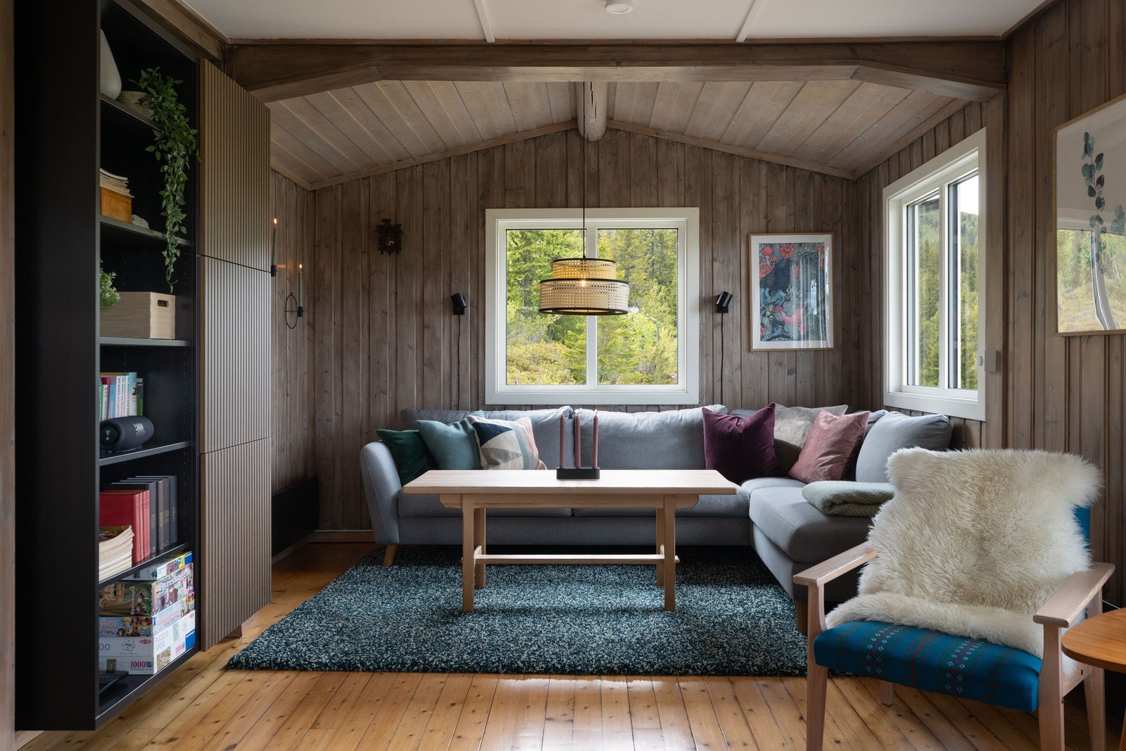 En hyggelig sofakrok må man ha på hytta! Galleribilde