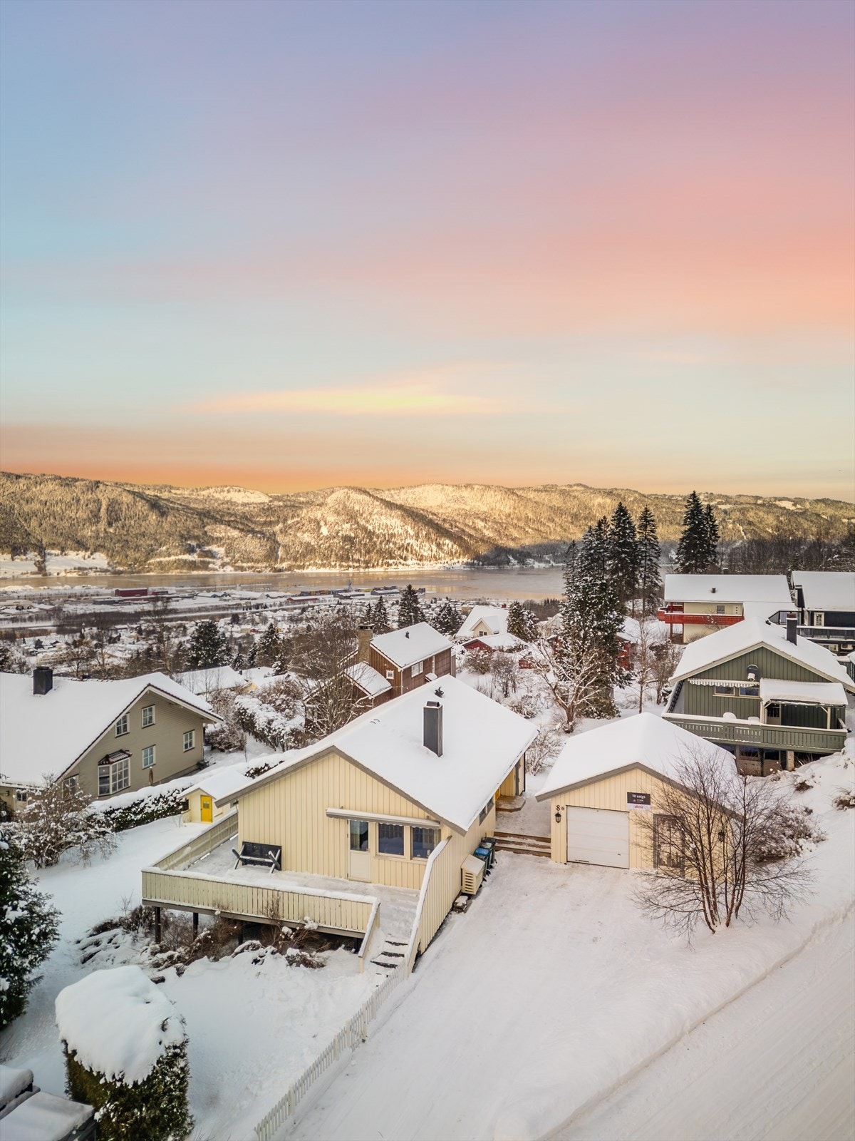 Dronefoto Galleribilde