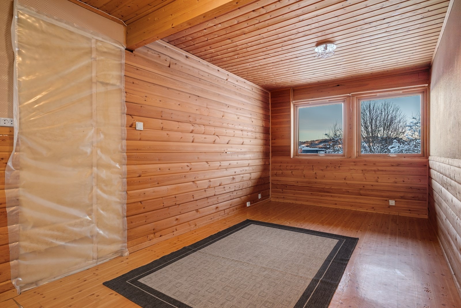 Hobbyrom benyttet som kjellerstue Galleribilde