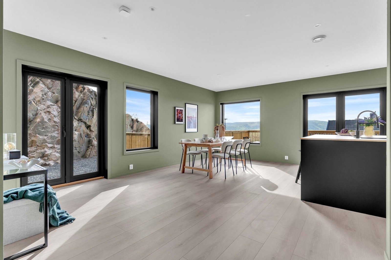 Bildene er hentet fra den andre seksjonen i prosjektet, som har speilvendt planløsning. Avvik kan forekomme. Galleribilde