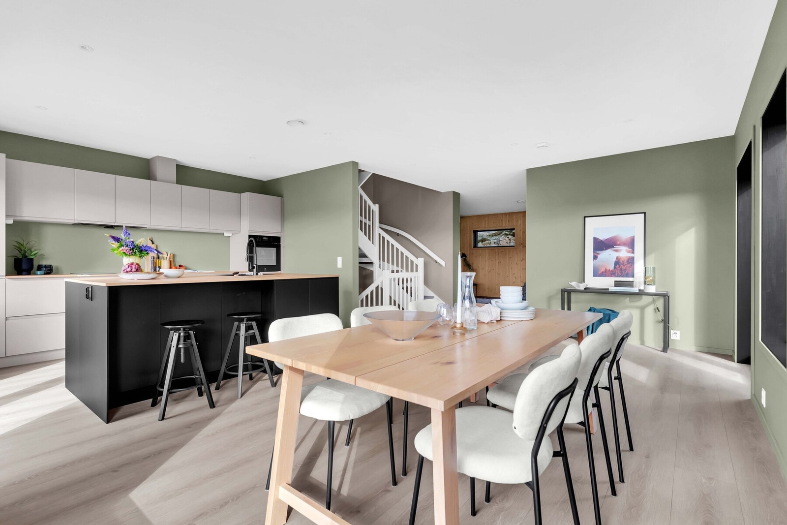 Bildene er hentet fra den andre seksjonen i prosjektet, som har speilvendt planløsning. Avvik kan forekomme. Galleribilde