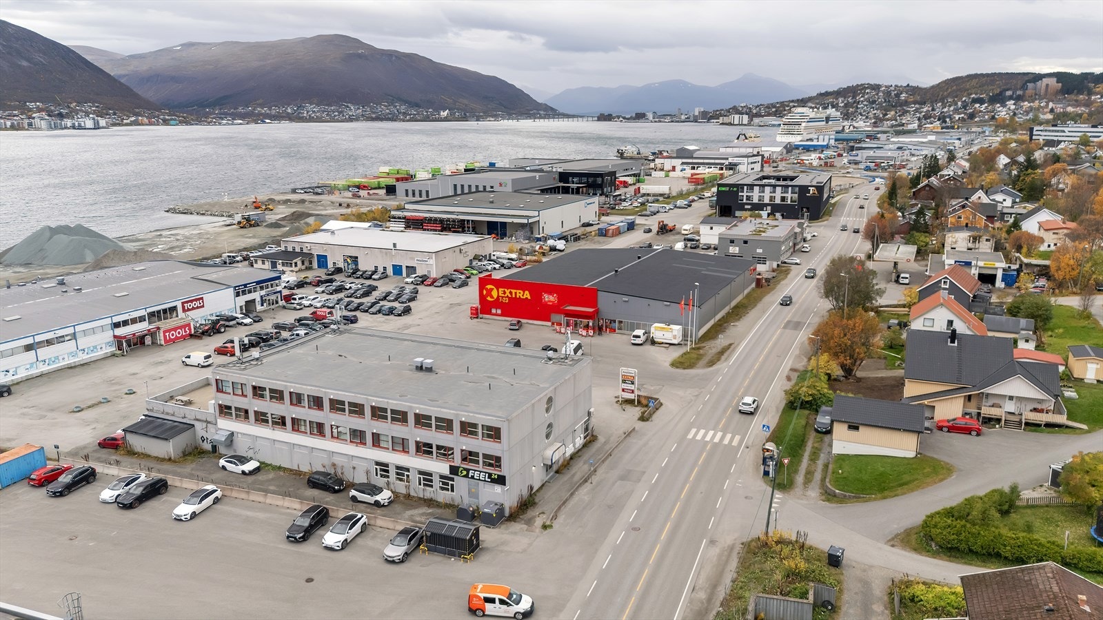 Her har du busstopp like utenfor ytterdøren, med hyppige og gode bussforbindelser til bla. Sentrum, Jekta, UNN/UiT, og mye mer. Galleribilde