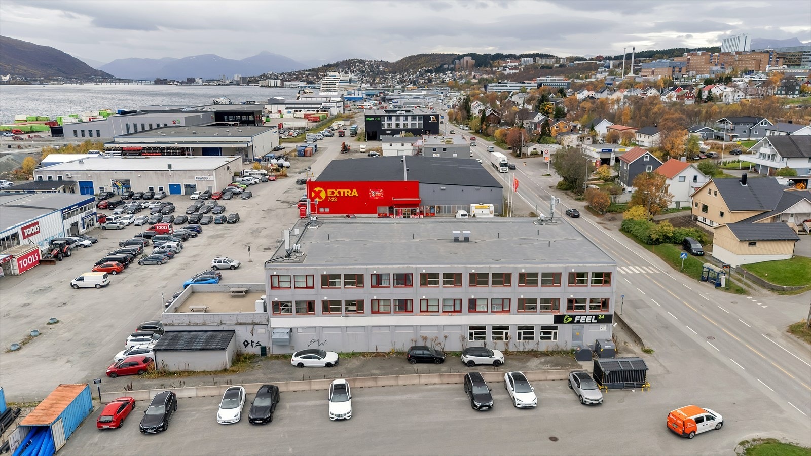 Boligen er del av Sameiet Stakkevollvegen 333, et veldrevet sameie med god økonomi, bestående av 28 boliger og en næringsseksjon. Galleribilde