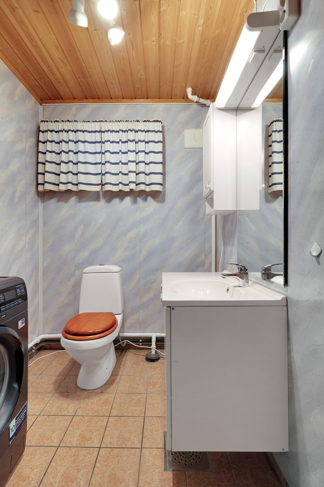 Bad utleiedel Galleribilde