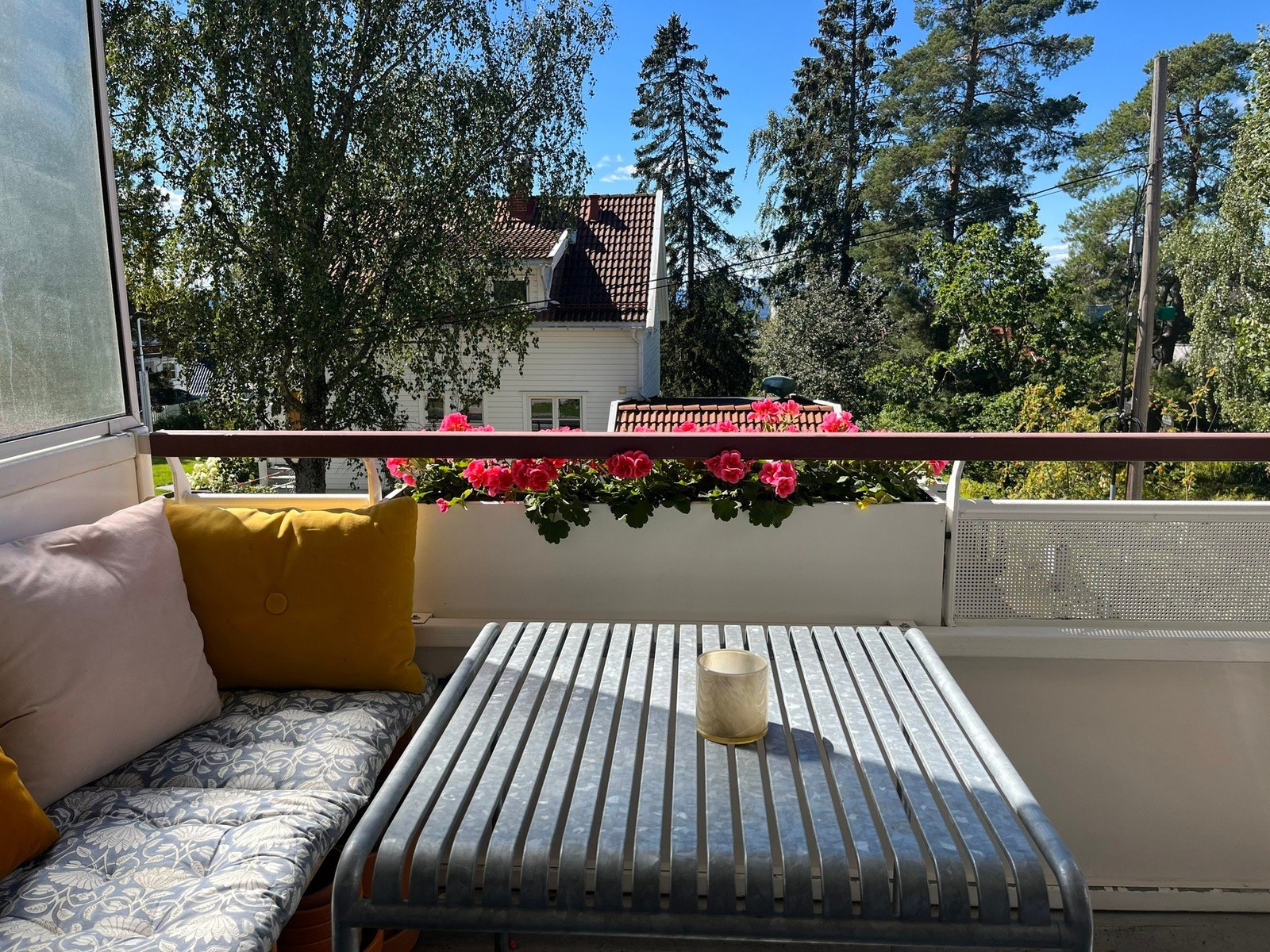 Bilde tatt av selger. Grønt og frodig i sommerhalvåret! Galleribilde