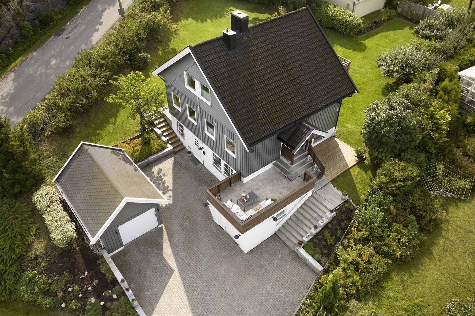 Kommer for salg - Ånnerudskoken 38, presentert av Håkon Dybvad og Petter Mamen-Lund hos Aktiv Asker. Galleribilde